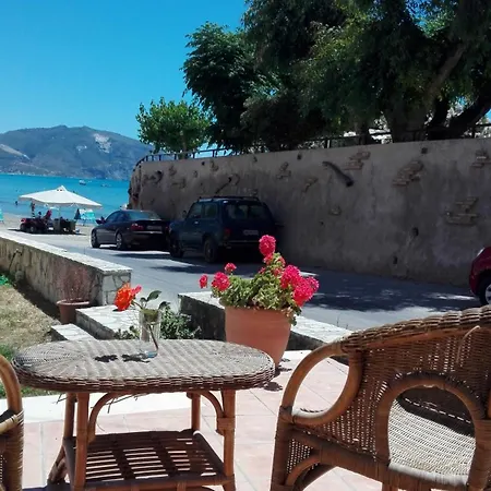 Villa αggi's *