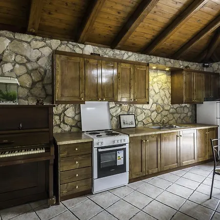 Villa αggi's *